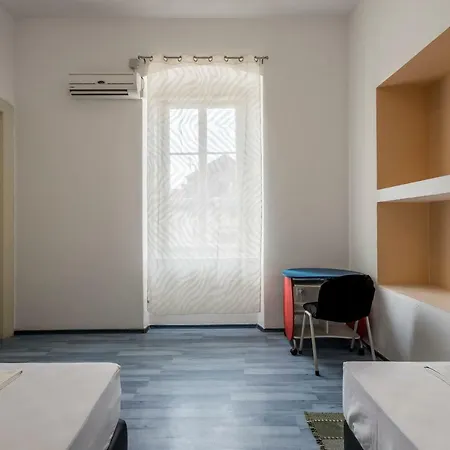 Palace View Apartment *